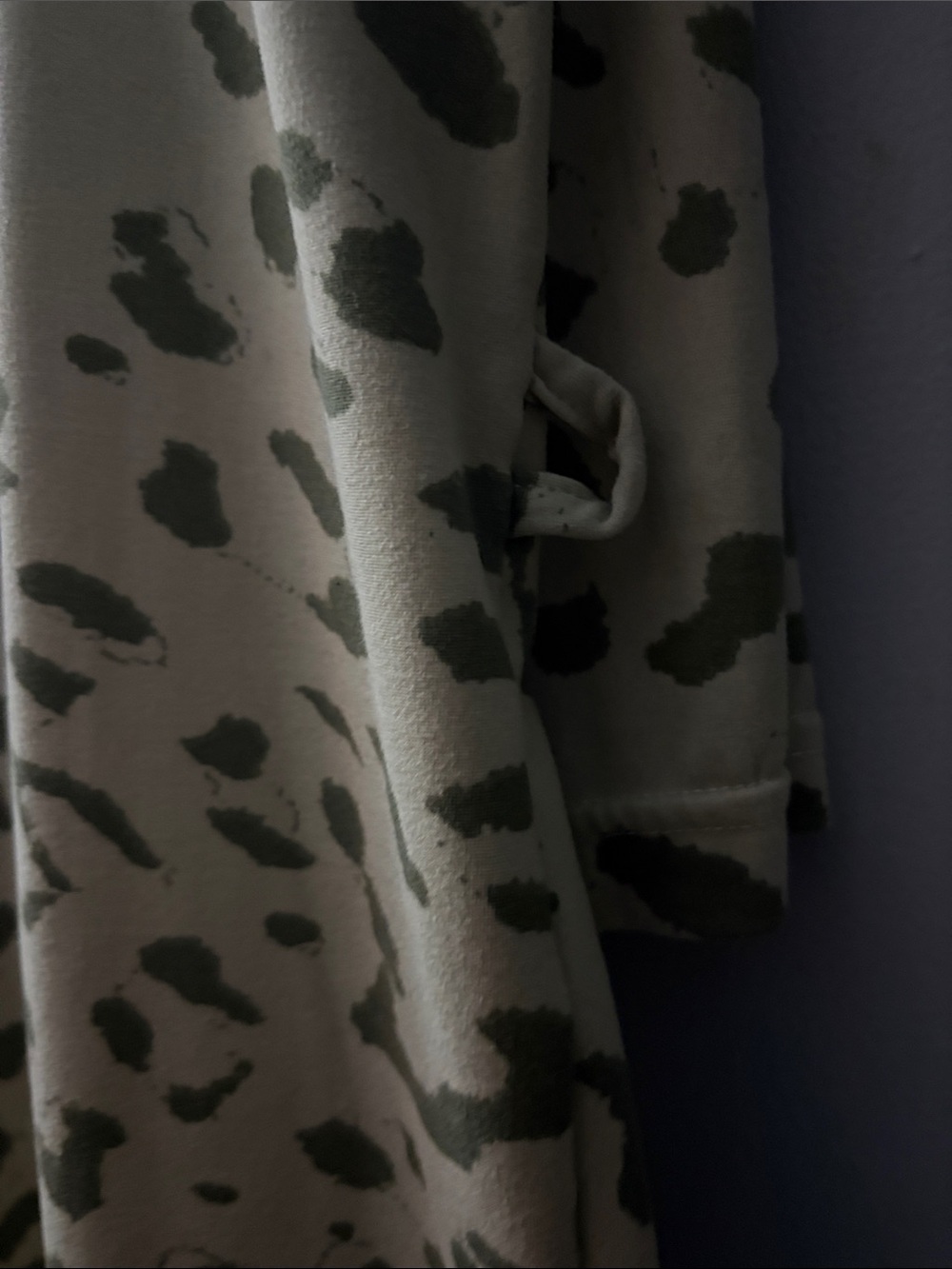 Cherokee Open-Front Animal Print Robe - Cream & Olive - Picture 4 of 4